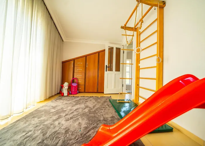 Necatibey Armutalan Daily Weekly Villa